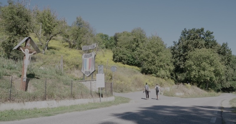 NEWS.ro: Documentarul „În primul rând, să nu faci rău”, despre transformările prin care trec satele din Transilvania, proiectat la Apollo 111 Cinema/ FOTO