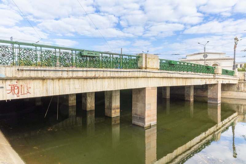 NEWS.ro: Podul Operei peste râul Dâmboviţa va fi consolidat şi reabilitat / Este într-o stare tehnic „nesatisfăcătoare”/ Consilierii generali au aprobat indicatorii tehnico-economici şi devizul general