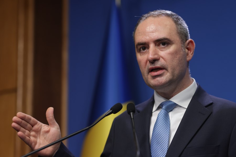România vrea să adere la zona euro până în 2035. Nazare: „Trebuie să ieșim din procedura de deficit excesiv”