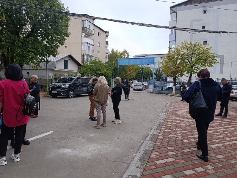 A doua șansă pentru directorii de școli eliminați din concurs - Ce mecanism propune un reputat expert în Educație