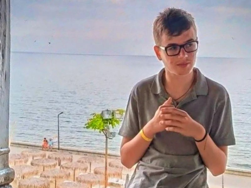 Adolescent din Galați, căutat de polițiști după ce a plecat de la bunica sa. Băiatul suferă de autism și nu are telefonul la el