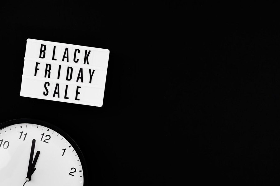 Black Friday 2026 nu înseamnă automat chilipiruri. Cum afli dacă un produs chiar s-a ieftinit
