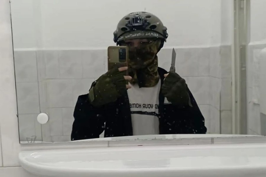 Bunicul elevului de 13 ani care a atacat o profesoară și un coleg în Bistrița: „A fost victima bullyingului. E vina sistemului, învăţământul din ziua de azi”