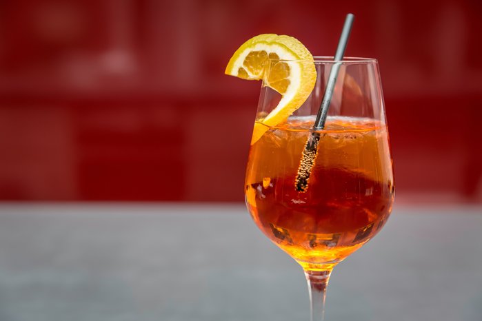 Cine a fost Giuseppe, Silvio şi Luigi Barbieri, cei care au pus pe piaţă celebrul Aperol Spritz