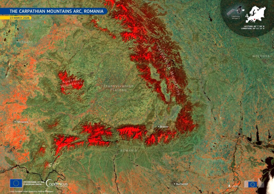 Cum se vede din satelitul Copernicus zăpada așternută peste munții României 
