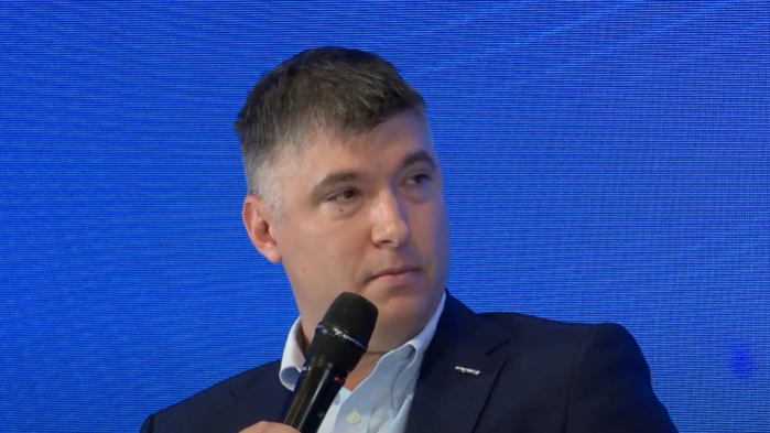 David versus Goliat, în lumea tehnologiei. Bogdan Tudor, CEO şi fondator IT Startech: Multinaţionalele cu care lucrăm sunt în urma românilor la adoptarea şi folosirea inteligenţei artificiale. Avem nişte companii dinamice care ar putea să concureze ca egal sau chiar să îi bată pe cei din afară VIDEO