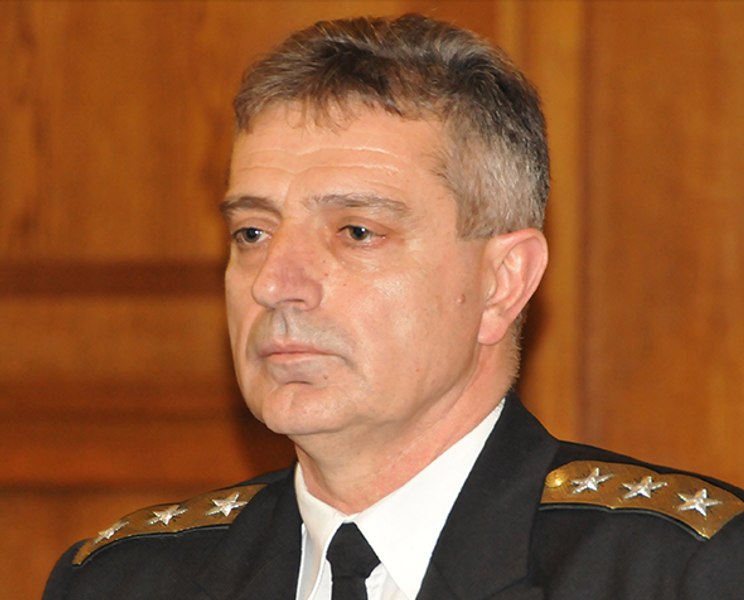 De ce Bulgaria nu a doborât dronele care au atacat ieri nava aflată în Marea Neagră, deși fusese avertizată despre atac. Explicațiile șefului Armatei
