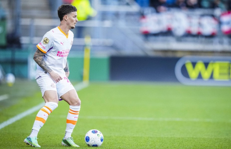 Dennis Man, seară de uitat la PSV! Revenit în echipa de start, românul a obținut cea mai mică notă de pe teren. OUT la pauză