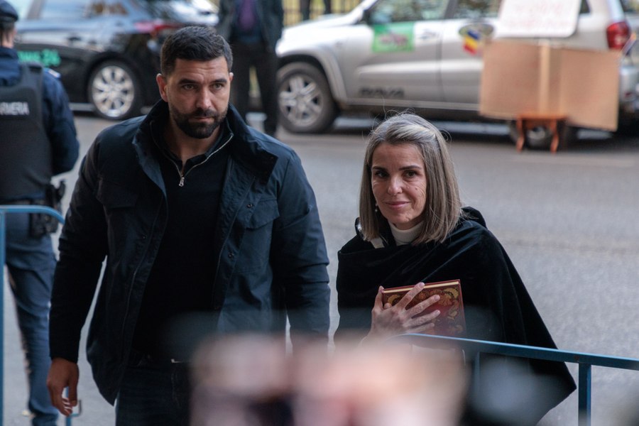 Familii ”normale” și ”grav bolnave” Cine sunt ”evidențiații” patriei