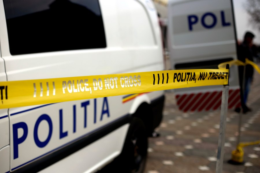 Femeie în vârstă de 51 de ani, omorâtă de concubin în Dolj. Bărbatul a încercat să dea vina pe un animal din gospodărie