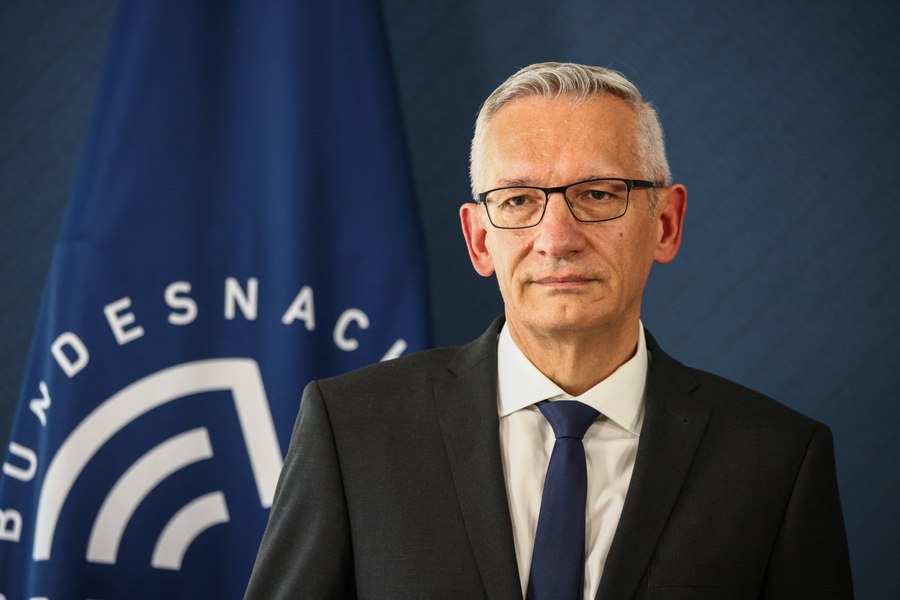 Germania riscă să fie atrasă într-un conflict direct cu Rusia, avertizează șeful serviciului de informații externe