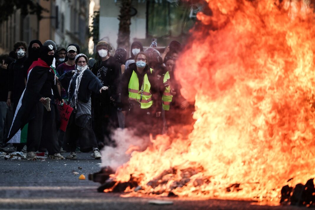 Guvernul francez respinge cererile de schimbare a datei alegerilor prezidenţiale din 2027 din cauza protestelor