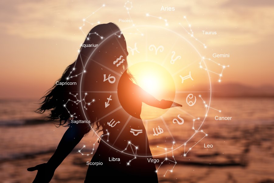Horoscop joi, 29 octombrie 2026. O zodie riscă să cheltuiască prea mult, iar alta reia un proiect din trecut