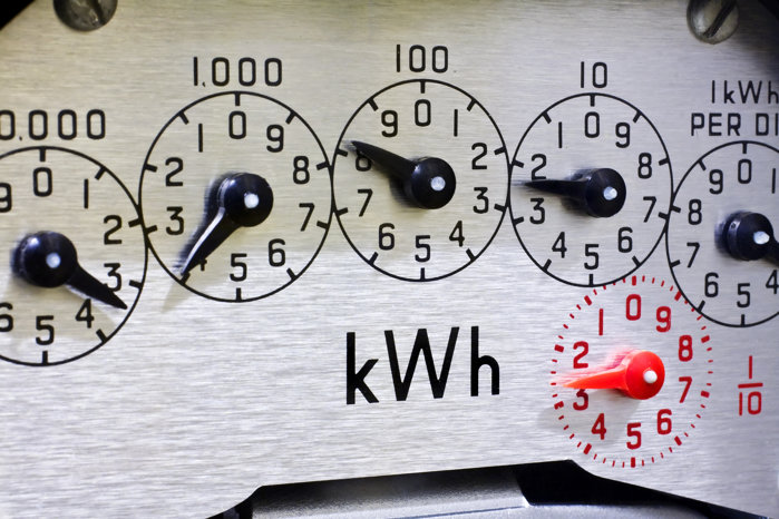 În UK, creşte numărul gospodăriilor care fură energie pentru a putea face faţă costurilor de trai tot mai mari