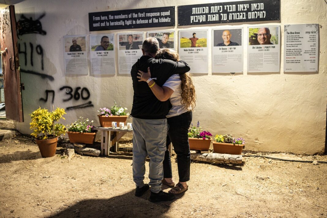Israelul comemorează trei ani de la atacul teroriștilor Hamas, soldat cu 1200 de morți și 251 de persoane răpite / Ceremoniile au început la ora exactă a masacrului