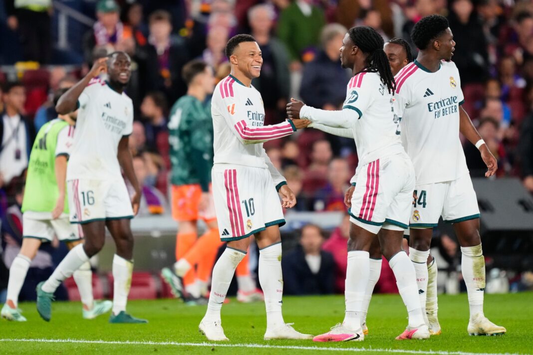 Jose Mourinho revine cu victorie în Clasico: Real Madrid învinge liderul Barcelona pe Camp Nou (2-1)