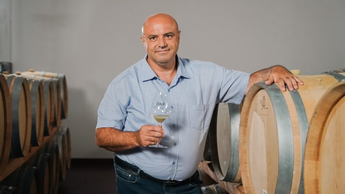 Mai puţine pesticide. Mai multă grijă pentru viţa de vie