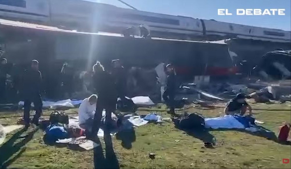 Mărturia unui preot ajuns la locul tragediei feroviare din Spania: „Am mers printre trupuri. Îngrozitor. Nu am văzut niciodată așa ceva în viața mea”