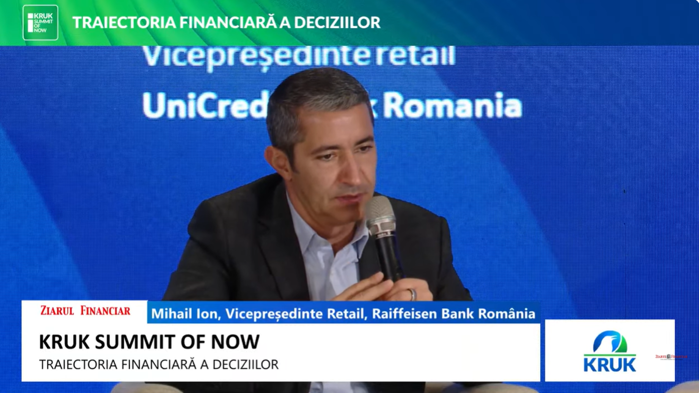 Mihail Ion, vicepreşedinte Raiffeisen Bank:Piaţa fondurilor de investiţii şi piaţa fondurilor de pensii facultative adunau acum 5 ani circa jumătate de milion de clienţi fiecare, iar astăzi fiecare dintre ele a depăşit un milion de participanţi. N-aş fi surprins deloc să văd în următorii 5 ani o nouă dublare