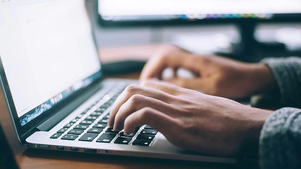 Milioane de site-uri ar putea fi vulnerabile. Descoperirea făcută cu ajutorul inteligenței artificiale