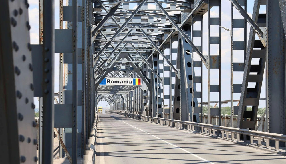 Ministrul bulgar al Transporturilor: România conștientizează nevoia de noi poduri peste Dunăre, acest lucru va garanta securitatea în regiune / Podurile – la Călărași și Turnu Măgurele