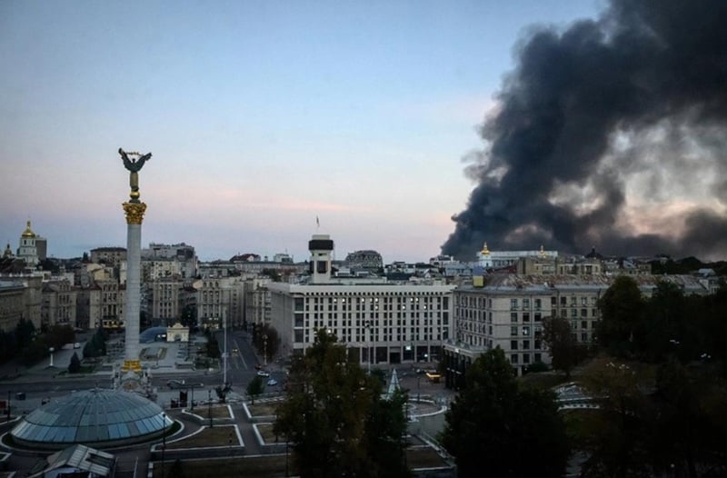 NEWS.ro: Administraţia Trump păstrează tăcerea în timp ce Rusia loveşte companiile americane cu „drone şi rachete” în Ucraina