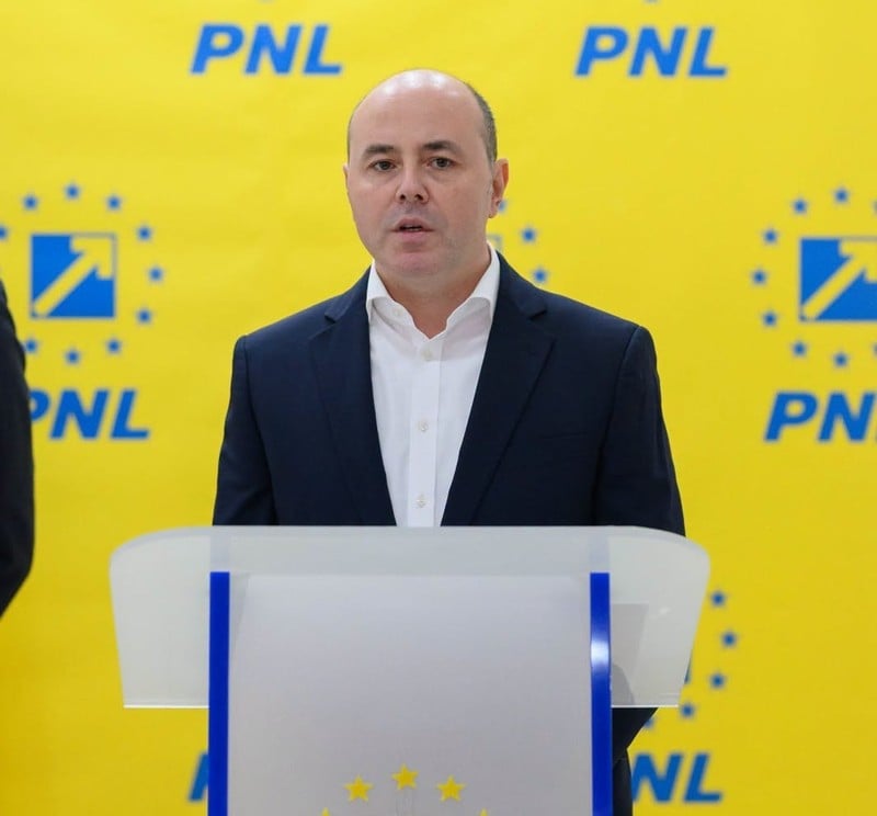 NEWS.ro: Alexandru Muraru (PNL), despre strategia după votul de învestitură pentru noul guvern: PNL va construi cea mai fermă opoziţie din ultimele decenii. PSD trebuie să ştie că răspunderea pentru guvernare nu se negociază în spatele uşilor închise