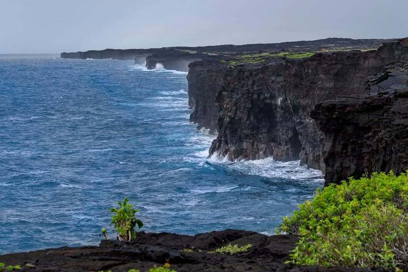 NEWS.ro: Arcul marin Holei din Hawaii s-a prăbuşit în Oceanul Pacific