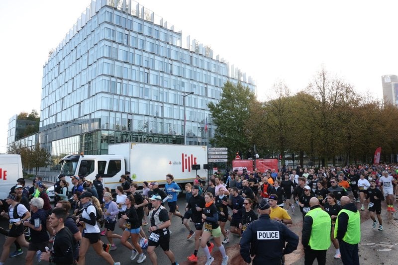 NEWS.ro: Atletism: Un bărbat de 34 de ani a decedat după ce a participat la semimaratonul de la Lille