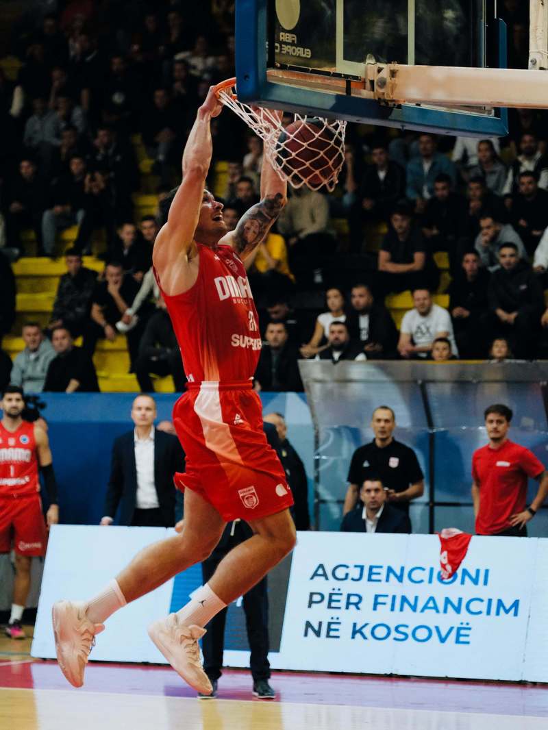 NEWS.ro: Baschet masculin: Dinamo Bucureşti, eşec cu Girona în deplasare, la debutul în grupa B a FIBA Europe Cup
