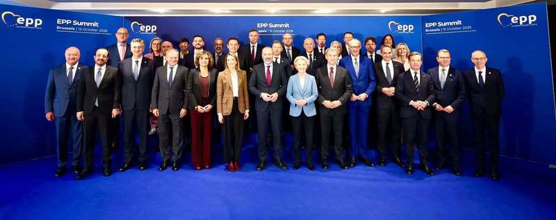 NEWS.ro: Bolojan a prezentat situaţia politică din România în întâlnirea cu liderii participanţi la Summitul Partidului Popular European: PNL va rămâne în opoziţie şi vom evalua activitatea viitorului guvern în funcţie de măsurile pe care le ia