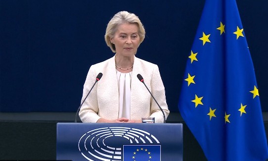 NEWS.ro: Bruxelles-ul îşi prezintă propunerile pentru a face mai uşor de înghiţit „pilula” extinderii
