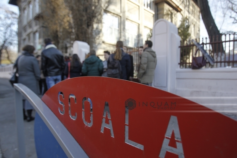 NEWS.ro: Comisia Europeană a analizat rezultatele testelor PISA: UE se îndepărtează şi mai mult de obiectivul său pentru 2030 de reducere a rezultatelor slabe sub 15% pentru fiecare materie