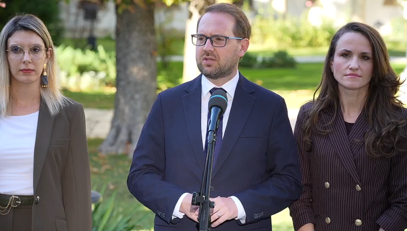 NEWS.ro: Dominic Fritz: Nu putem să luăm decizia despre anticipate în funcţie de un posibil rezultat şi să spunem dacă ne place rezultatul ăsta, facem anticipate, dacă nu, nu. Nu funcţionează democraţia aşa