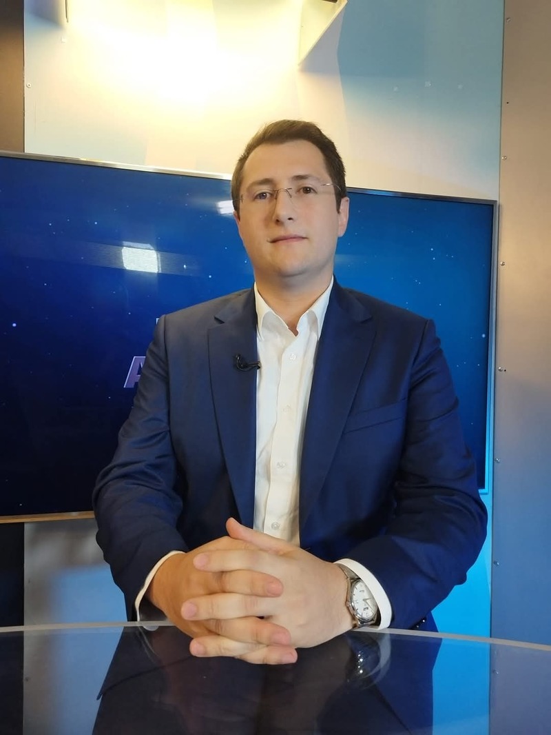 NEWS.ro: Dr Liviu Lovin, specialist în ATI-Toxicologie: Sunt cazuri care pot atinge sute de zile în terapie intensivă, spitalizări de ordinul lunilor / Cele mai multe sunt la pacienţii care, din cauza substanţei pe care au consumat-o, fac complicaţii de organ