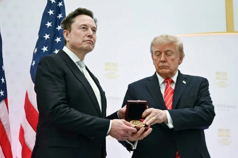 NEWS.ro: Elon Musk se impune ca principalul susţinător al republicanilor, cu donaţii în valoare de 276 de milioane de dolari
