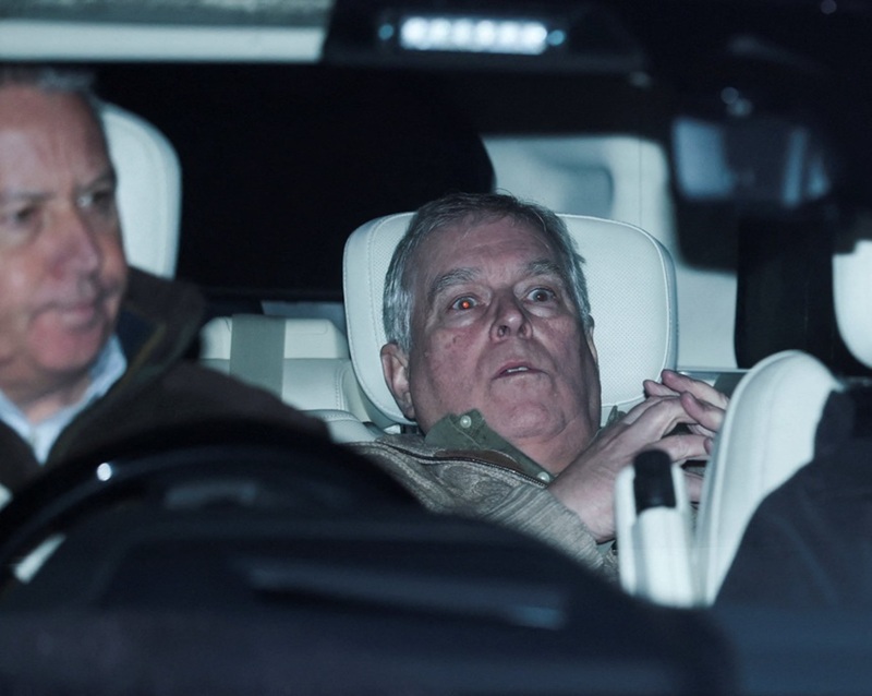NEWS.ro: Fostul prinţ Andrew contestă în justiţie percheziţiile Poliţiei din Thames Valley la domiciliile sale, în februarie, în scandalul Epstein