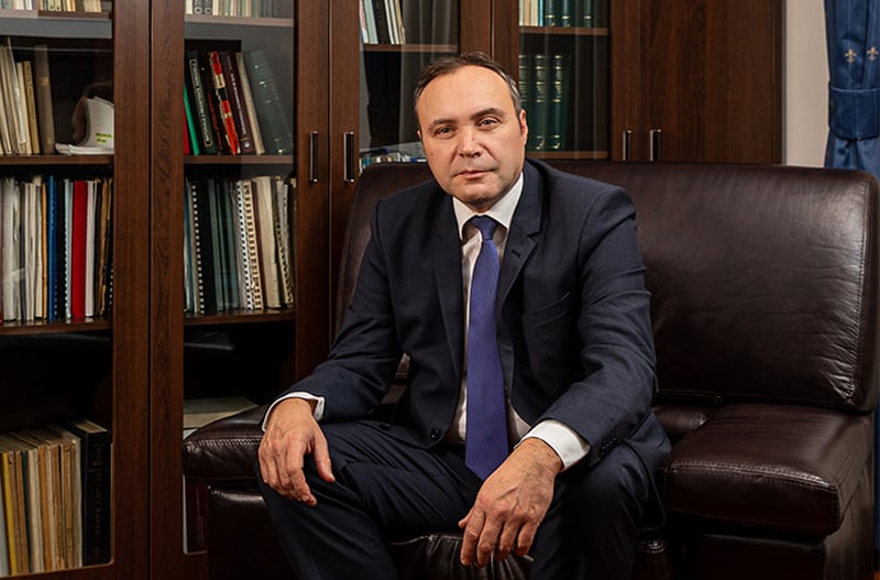 NEWS.ro: GUVERNUL LUICA NICULESCU - Dumitru Chisăliţă, propunerea pentru Ministerul Energiei. Expert în gaze naturale şi critic al politicilor energetice