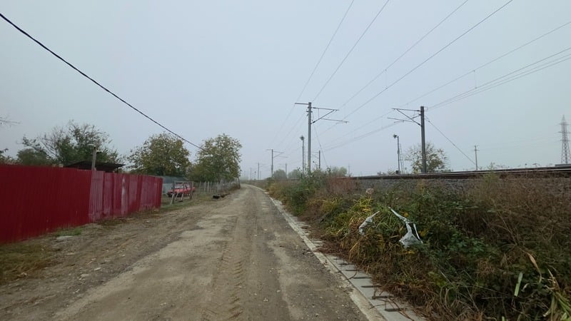NEWS.ro: Inspectoratul de Stat în Construcţii semnalează nereguli într-o autorizaţie eliberată de Primăria Alba Iulia pentru amenajarea unui drum pe marginea unei căi ferate / Instituţia afirmă că Prefectura Alba poate cere instanţei anularea autorizaţiei