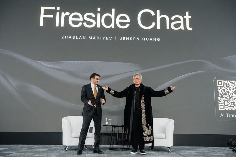 NEWS.ro: Kazahstanul şi NVIDIA deschid un nou capitol în domeniul Physical AI / CEO Jensen Huang, la Astana: Este prima ţară pe care o vizitez în care preşedintele a declarat dezvoltarea IA drept o prioritate naţională. IA va transforma societatea dumneavoastră
