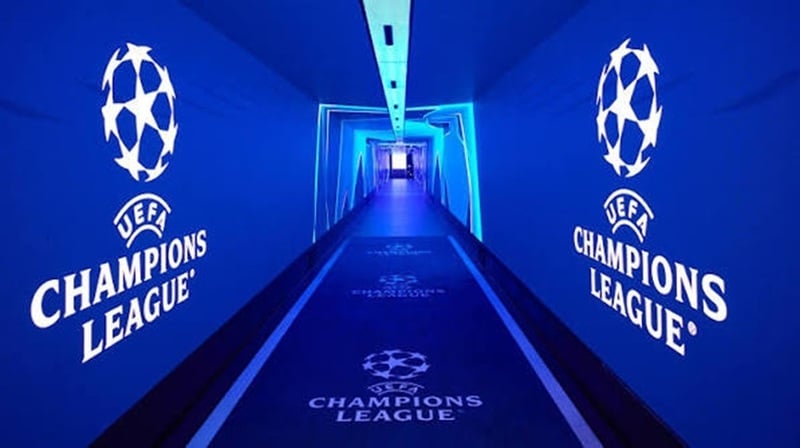 NEWS.ro: Liga Campionilor: Remiză pentru Fenerbahce Istanbul, victorie pentru Borussia Dortmund