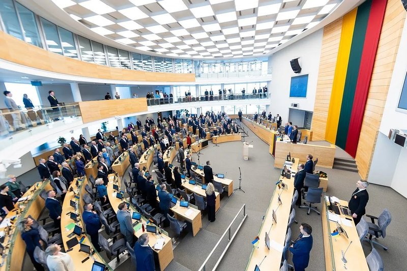 NEWS.ro: Lituania mai face un pas către ridicarea interdicţiei constituţionale privind armele nucleare