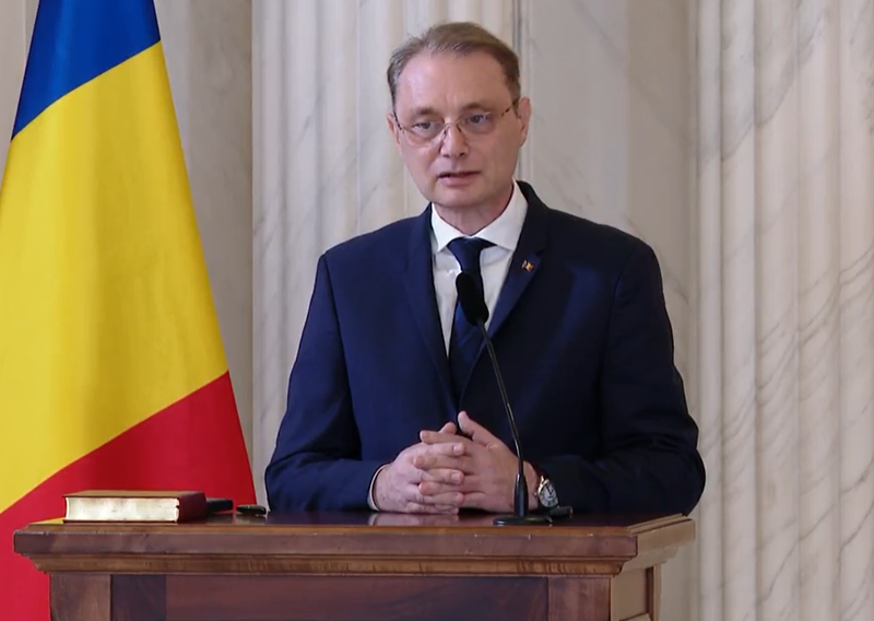 NEWS.ro: Luca Niculescu: Foarte rapid voi avea întâlniri cu ministrul Energiei şi nu numai cu el, pentru a vedea cum putem aborda toate aspectele care ţin de energie/ Trebuie să vedem ce putem face pentru fiecare dintre categoriile de oameni, pentru că vine iarna