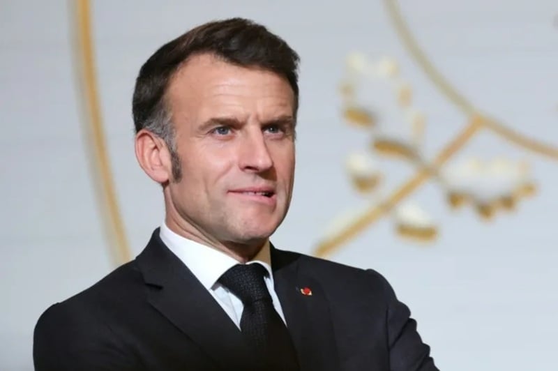 NEWS.ro: Macron urmează să efectueze un turneu în Kuwait, Emiratele Arabe Unite, Bahrain şi Qatar de luni şi până miercuri, pentru a a securiza aprovizionări cu ”motorină şi petrol” de la cele patru ţări de la Golful Persic