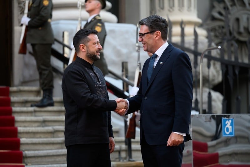 NEWS.ro: Marea Britanie promite 17 milioane de lire sterline pentru repararea pagubelor provocate de atacul de la Cernobîl, pe fondul temerilor privind scăderea sprijinului din partea SUA