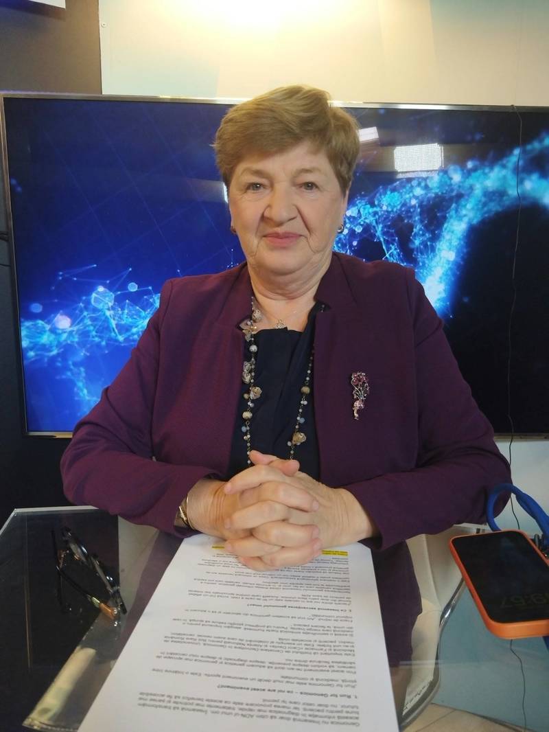 NEWS.ro: Medicul primar în genetică medicală Maria Puiu: Genomica trebuie privită ca o disciplină care nu mai este doar în laboratoare, nu mai este în institute de cercetare, ci se apropie, intră în sistemul de sănătate, vine la patul bolnavului şi are beneficii