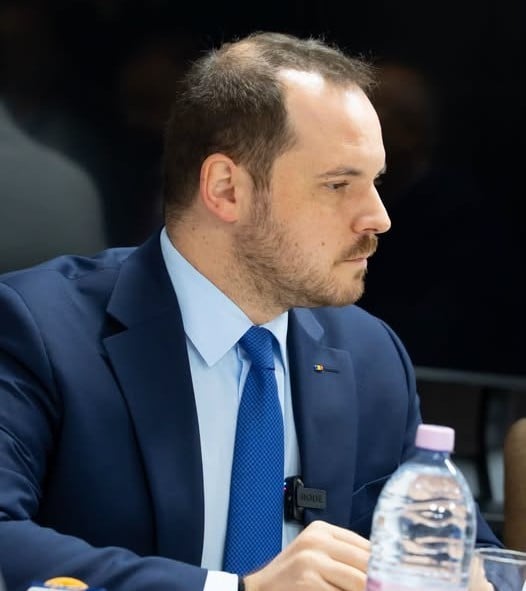 NEWS.ro: Ministrul Sănătăţii anunţă un proiect în valoare de 180 de milioane de lei din fonduri europene nerambursabile, pentru prevenirea adicţiilor, tratarea dependenţelor şi recuperarea persoanelor afectate