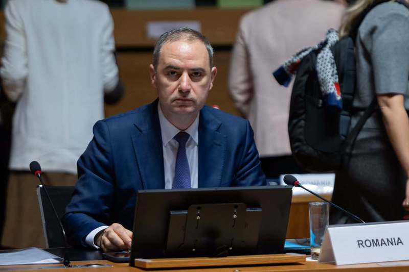 NEWS.ro: Nazare anunţă că România a încasat peste 300 de milioane de euro, restanţă din Cererea de plată 3 din PNRR / Banii merg în finanţarea deficitului bugetar şi pentru administrarea lichidităţilor Trezoreriei Statului / Avertismentul ministrului de Finanţe