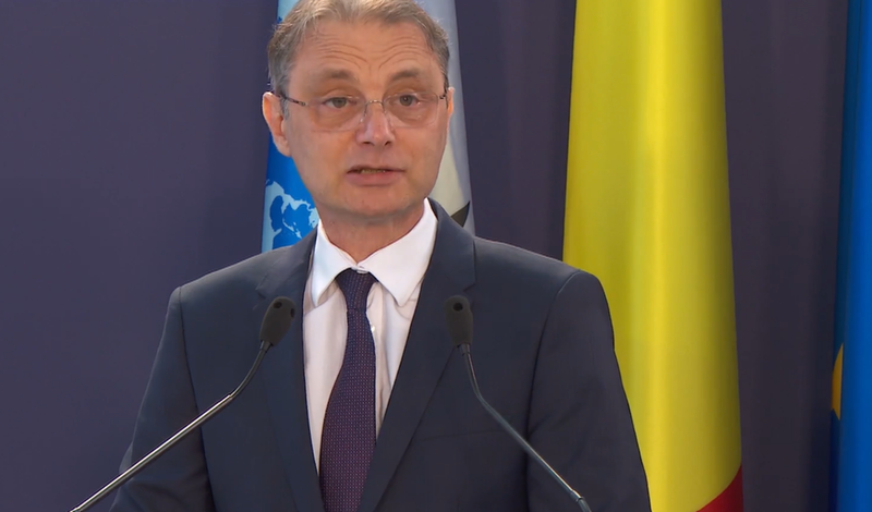NEWS.ro: POLITICO: Un diplomat este al patrulea candidat la funcţia de prim-ministru al României în ultimele cinci luni. Sarcina sa este una dificilă