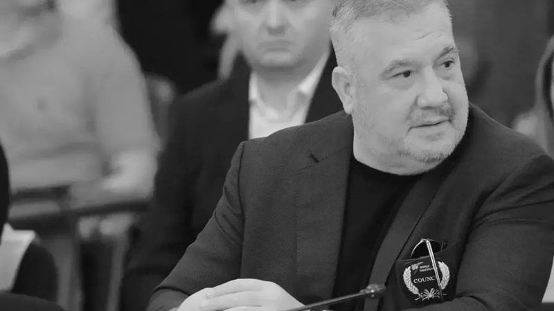NEWS.ro: Preşedintele Federaţiei Bulgare de Taekwondo, fost membru al Parlamentului European, a fost asasinat la Sofia. Este al treilea om de afaceri ucis în Bulgaria în ultimele trei luni